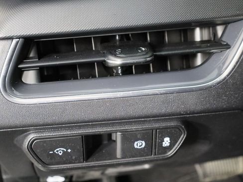 Used 2025 Kia K4 EX image 23