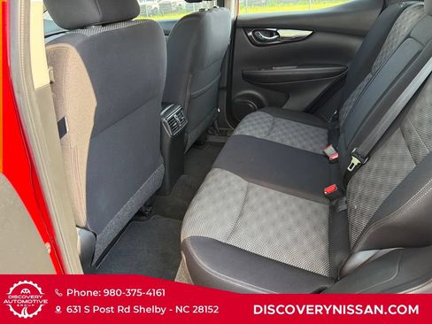 Certified 2019 Nissan Rogue Sport SV w/ Technology Package FWD image 34