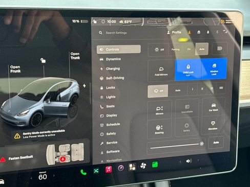 Used 2022 Tesla Model Y Performance AWD/4WD image 19