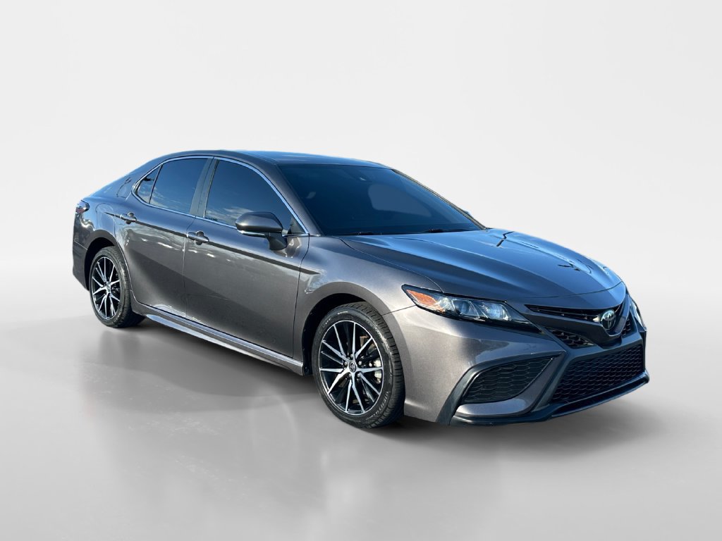 Used 2023 Toyota Camry SE FWD image 8