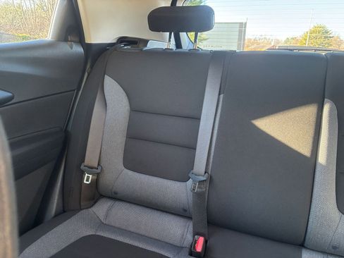 Used 2025 Chevrolet TrailBlazer LT w/ Driver Confidence Package image 37