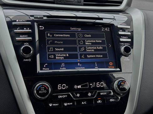 Used 2019 Nissan Murano SV image 9