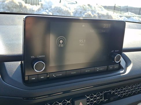 Certified 2023 Honda Accord LX image 16