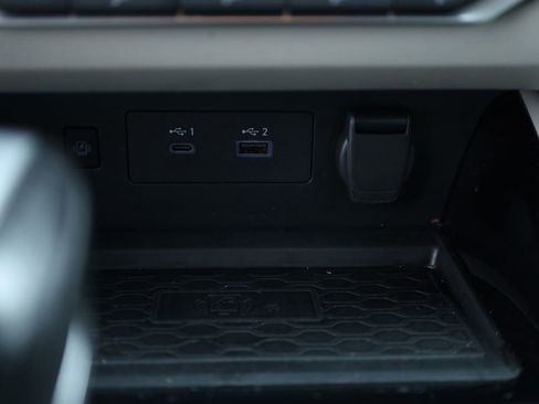 Used 2024 Nissan Altima 2.5 SV w/ SV Premium Package image 9