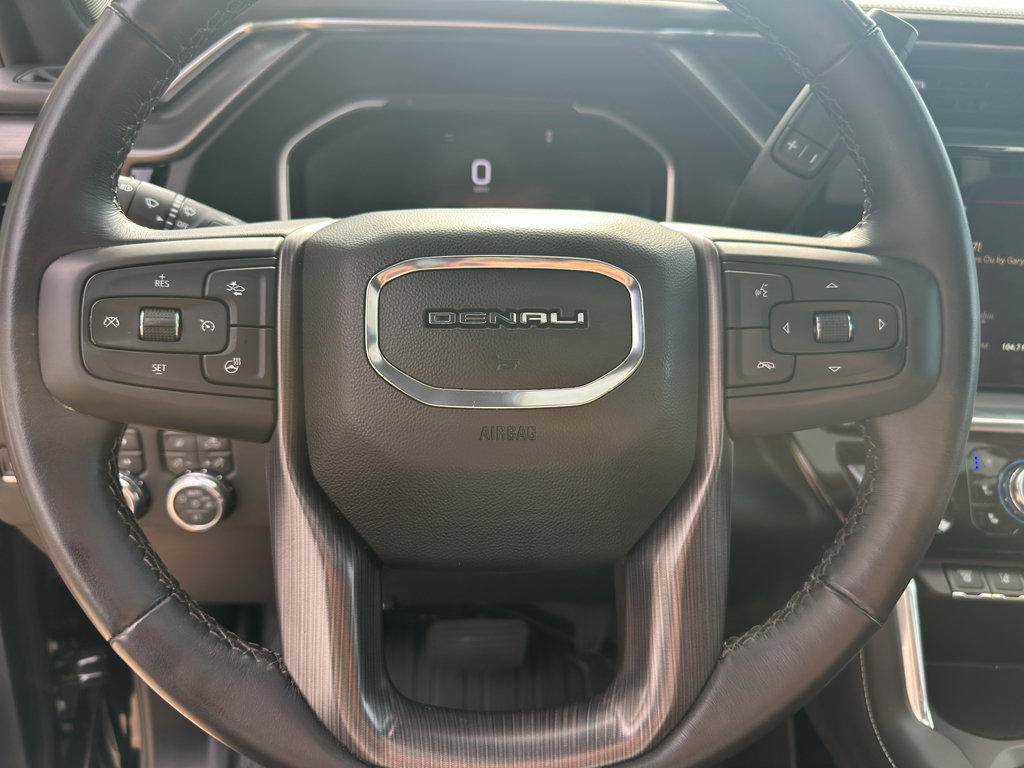 Used 2026 GMC Sierra 2500 Denali Ultimate w/ LPO, Black Badging Package AWD/4WD image 18
