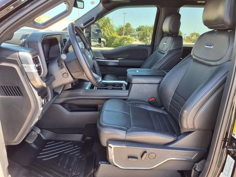 Used 2025 Ford F250 Platinum AWD/4WD image 25