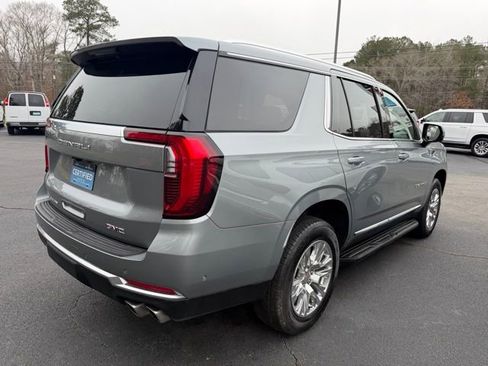 Certified 2025 GMC Yukon Denali AWD/4WD image 4