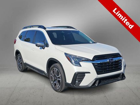 Used 2023 Subaru Ascent Limited w/ Technology Package AWD/4WD image 2