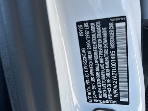 Used 2026 Porsche Panamera image 27