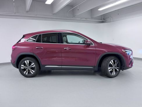 Used 2024 Mercedes-Benz GLA 250 4MATIC image 7