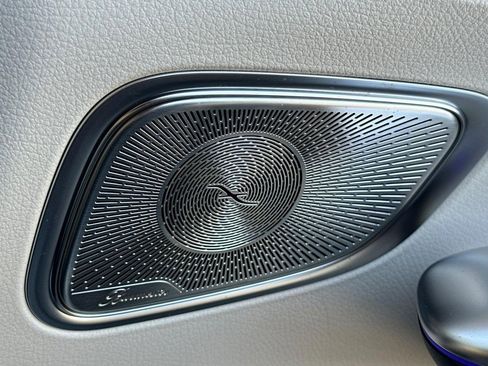 Used 2026 Mercedes-Benz GLC 300 image 23