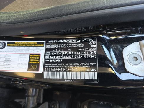 Used 2014 Ford F250 Lariat w/ Lariat Interior Package image 17