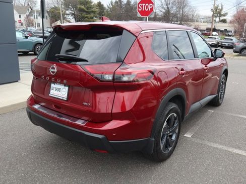 Certified 2025 Nissan Rogue SV image 6