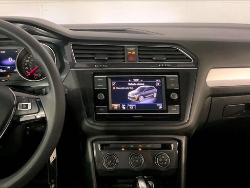 Used 2021 Volkswagen Tiguan S FWD image 6