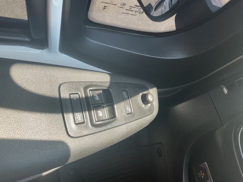 Used 2024 RAM ProMaster 3500 w/ Convenience Group FWD image 14