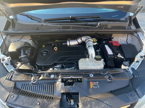 Used 2021 Chevrolet Trax LT w/ Driver Confidence Package image 18