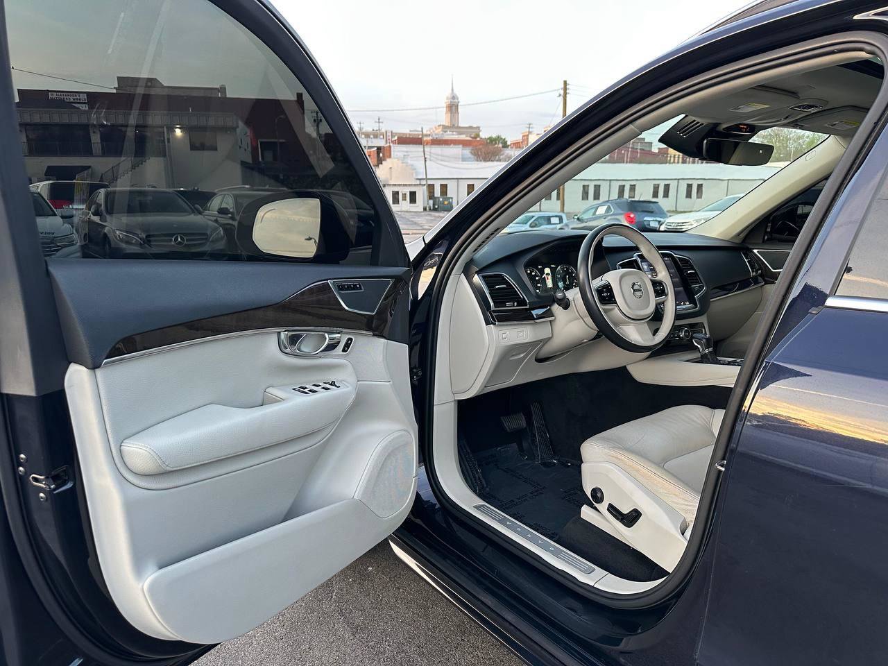 Used 2016 Volvo XC90 T6 Momentum w/ Protection Package Plus AWD/4WD image 15