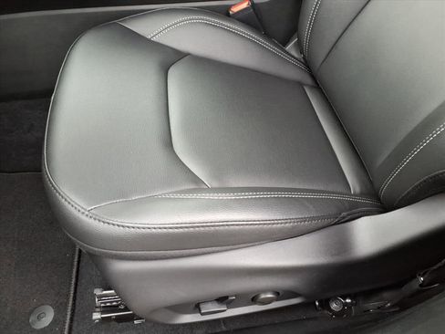 New 2026 Jeep Compass Limited image 16