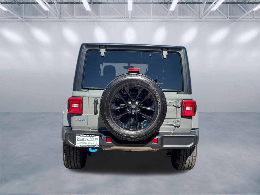 Certified 2023 Jeep Wrangler Unlimited Sahara AWD/4WD image 5