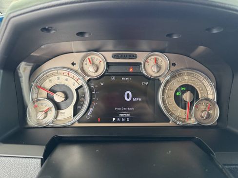 Used 2014 RAM 3500 Laramie Longhorn AWD/4WD image 32