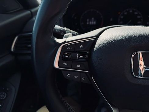 Used 2022 Honda Accord Sport image 22