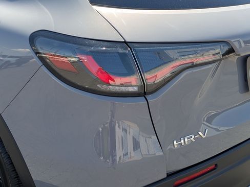 Used 2024 Honda HR-V Sport image 13