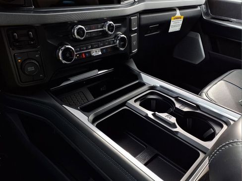 New 2025 Ford F450 Platinum AWD/4WD image 7