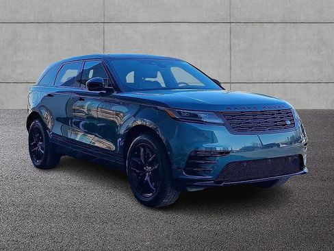 Used 2026 Land Rover Range Rover Velar Dynamic SE AWD/4WD image 2