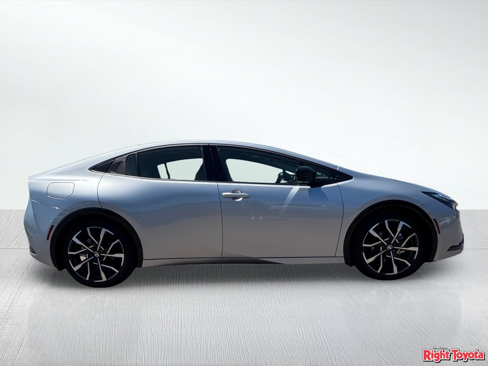 New 2027 Toyota Prius Plug-In Hybrid w/ Limited Premium Package FWD image 8