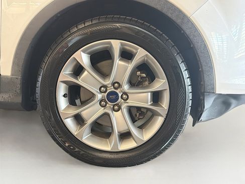 Used 2015 Ford Escape Titanium AWD/4WD image 11