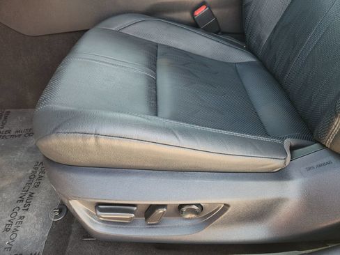 Used 2025 Toyota Camry XSE FWD image 26