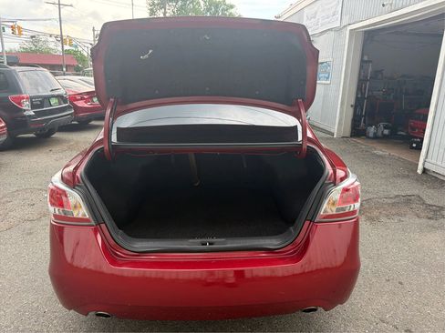 Used 2015 Nissan Altima 2.5 S w/ Power Driver Seat Package FWD image 16