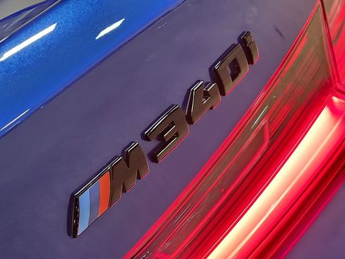 Used 2024 BMW M340i w/ Premium Package image 25