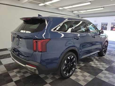 Used 2024 Kia Sorento SX FWD image 6