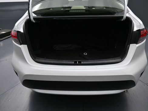 Certified 2022 Toyota Corolla LE FWD image 21