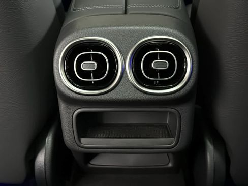 New 2026 Mercedes-Benz GLC 300 4MATIC image 29
