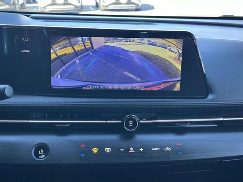 Used 2023 Nissan Ariya AWD image 19