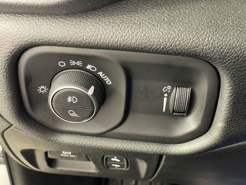 New 2026 RAM 1500 Big Horn AWD/4WD image 12