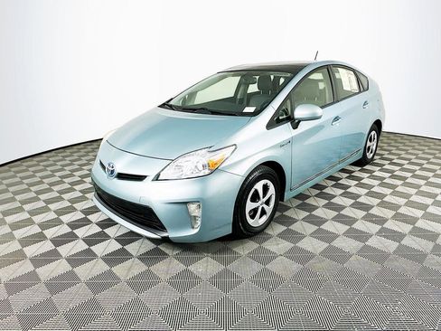 Used 2013 Toyota Prius Four image 5