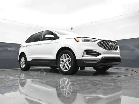 Used 2024 Ford Edge SEL AWD/4WD image 53