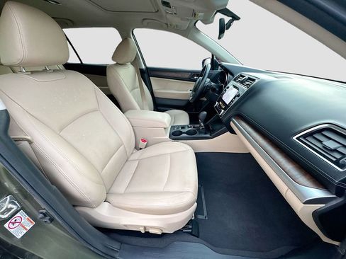 Used 2018 Subaru Outback 2.5i Limited image 37