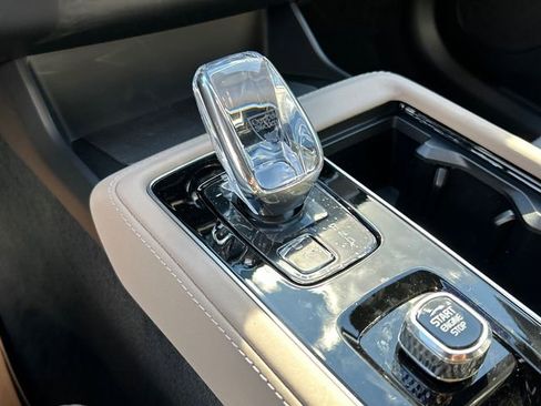 New 2026 Volvo XC90 B6 Ultra w/ Protection Package image 16