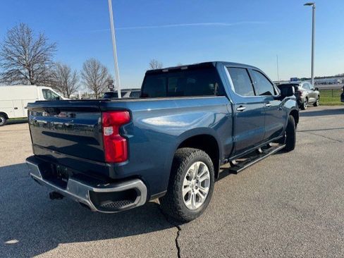 Used 2023 Chevrolet Silverado 1500 LTZ AWD/4WD image 9