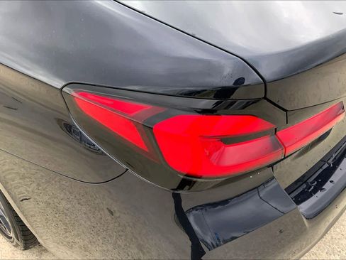 Used 2023 BMW 540i w/ M Sport Package image 27