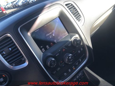 Used 2019 Dodge Durango SXT image 14