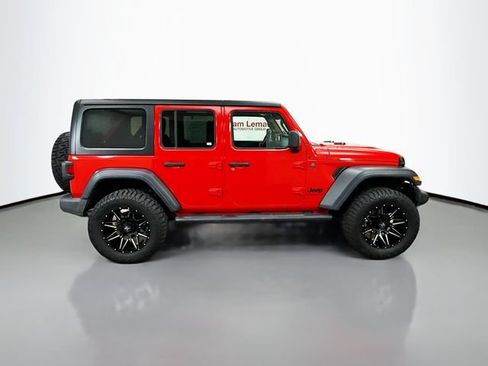 Used 2024 Jeep Wrangler Unlimited Sport AWD/4WD image 9
