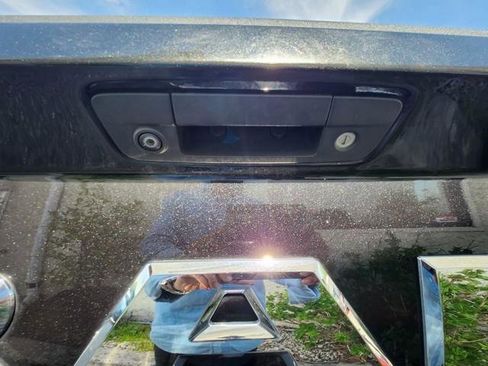 Used 2016 RAM 1500 Limited image 23