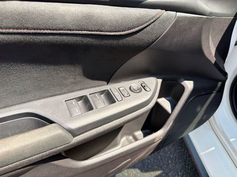 Used 2019 Honda Civic Type R image 14
