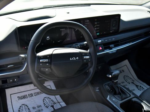 Used 2025 Kia K4 EX FWD image 14