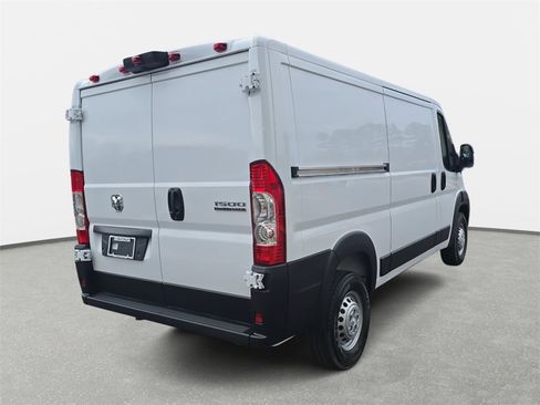 New 2026 RAM ProMaster 1500 w/ Convenience Group image 5